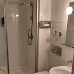 Blutenburg Hotel 3*
