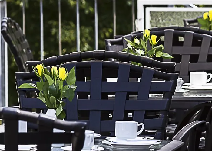 Hotel Blutenburg 3*