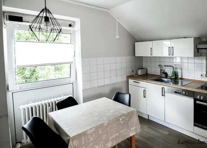 Hotel Blutenburg 3*