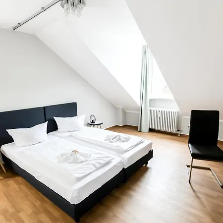 Otel Blutenburg Münih