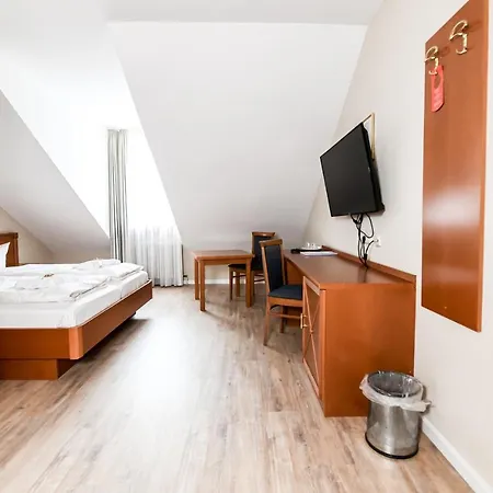 Otel Blutenburg