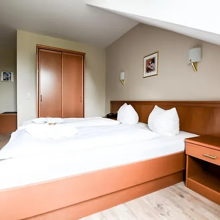 Otel Blutenburg