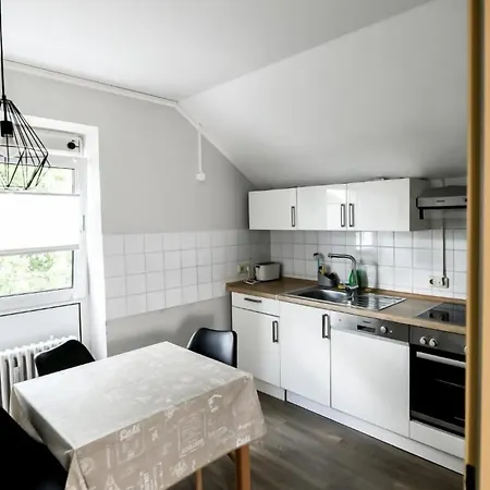 布鲁腾酒店 酒店