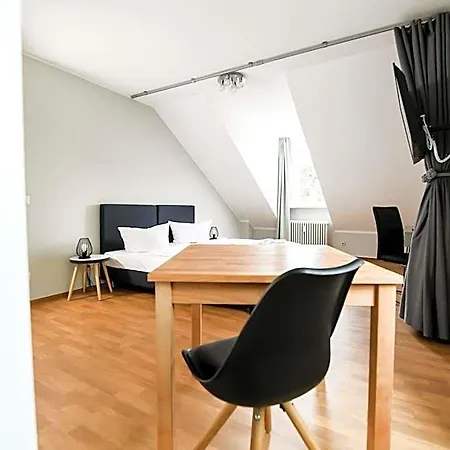 Blutenburg Hotel