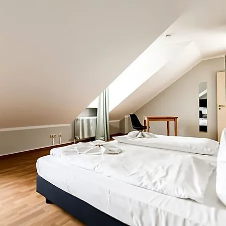 Blutenburg 3*