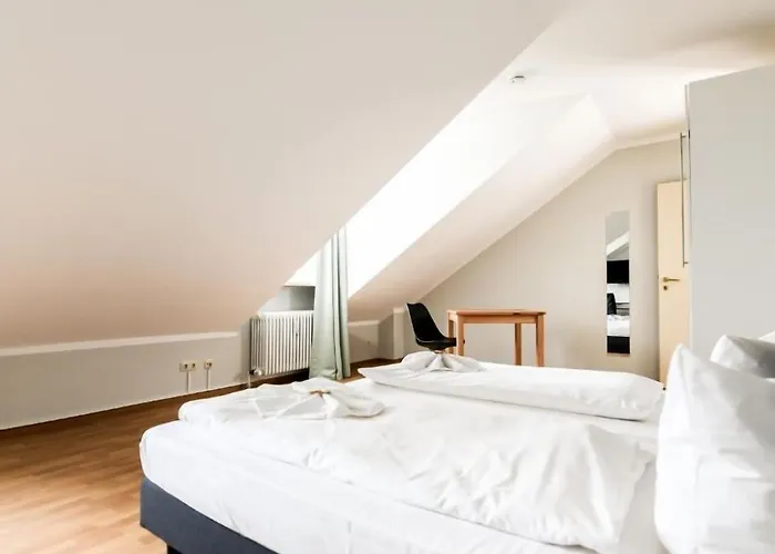 Blutenburg 3*